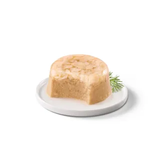 Merrick Purrfect Bistro Petite Parfaits in Glaze Chicken and Tuna Mousse with Sole product. 